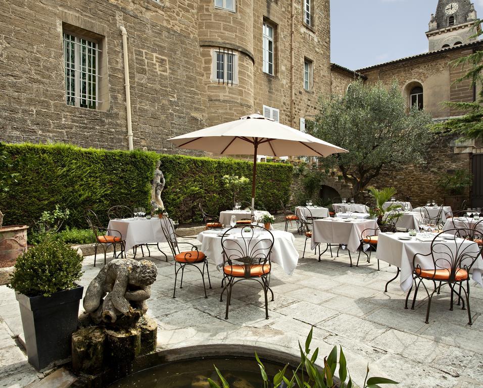 Château de Rochegude - Relais&Châteaux Exterior foto